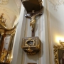 Relikwie św. św. Wita, Aleksandry, Walerii i Wiktorii zamknięte w drewnianej skrzynce, przekazane do kościoła w Choroszczy w 1674r.