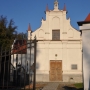 Zabytkowy kościół cmentarny p.w. Wniebowzięcia NMP