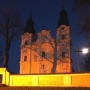 Kościół p.w. św.Anny w kwietniu, o godzinie 20.45. Pełnia.