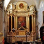 Wnętrze kościoła p.w. Świętej Trójcy. Ołtarz główny.