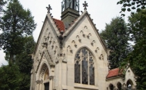 Kaplica Buchholtzów i grobowiec Zachertów.