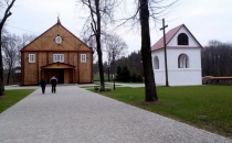 Kościół par. p.w. Narodzenia NMP- Sanktuarium MB Ostróżańskiej